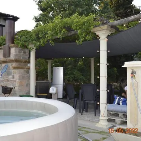 Dacia Bed And Restaurant 4* Guiglia