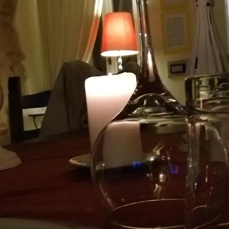 לינה וארוחת בוקר Dacia Guiglia