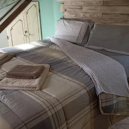 לינה וארוחת בוקר Dacia