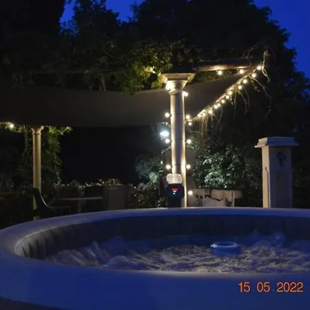 Dacia Bed & Breakfast Guiglia