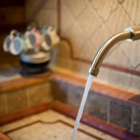 Dacia לינה וארוחת בוקר