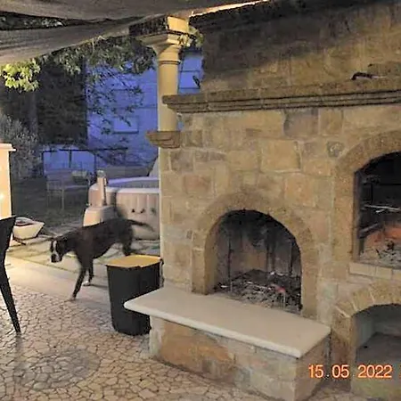Oda ve Kahvaltı Dacia Bed And Restaurant