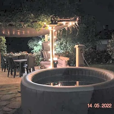 Dacia Bed And Restaurant Oda ve Kahvaltı